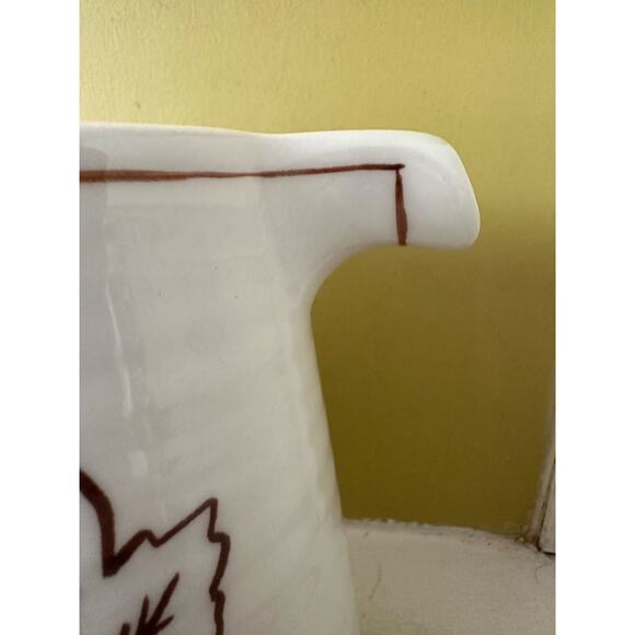 NWT Molly Hatch Leaf Leaves Harvest 56 Ounce Ceramic Pitcher - Picture 5 of 13